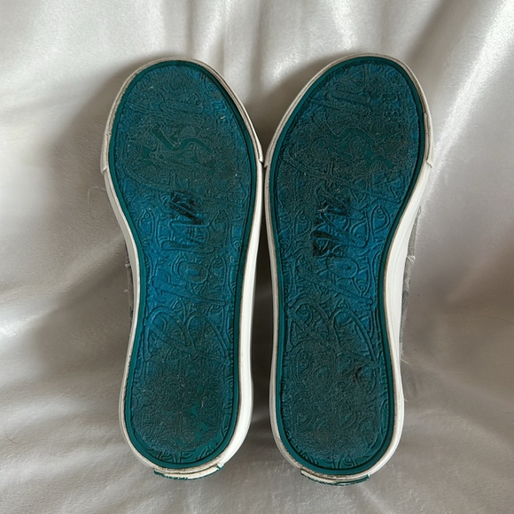 Gray camo slip on Blowfish sneakers size 7 - Picture 6 of 6